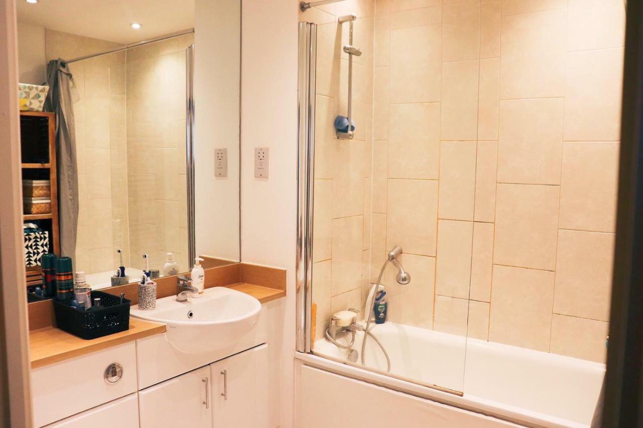 Premium Waterside Apartment ลอนดอน ภายนอก รูปภาพ