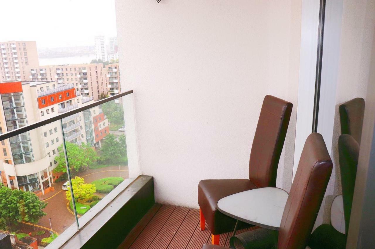 Premium Waterside Apartment ลอนดอน ภายนอก รูปภาพ